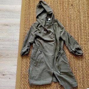 Army light green jacket w/ drawstring @ the waist